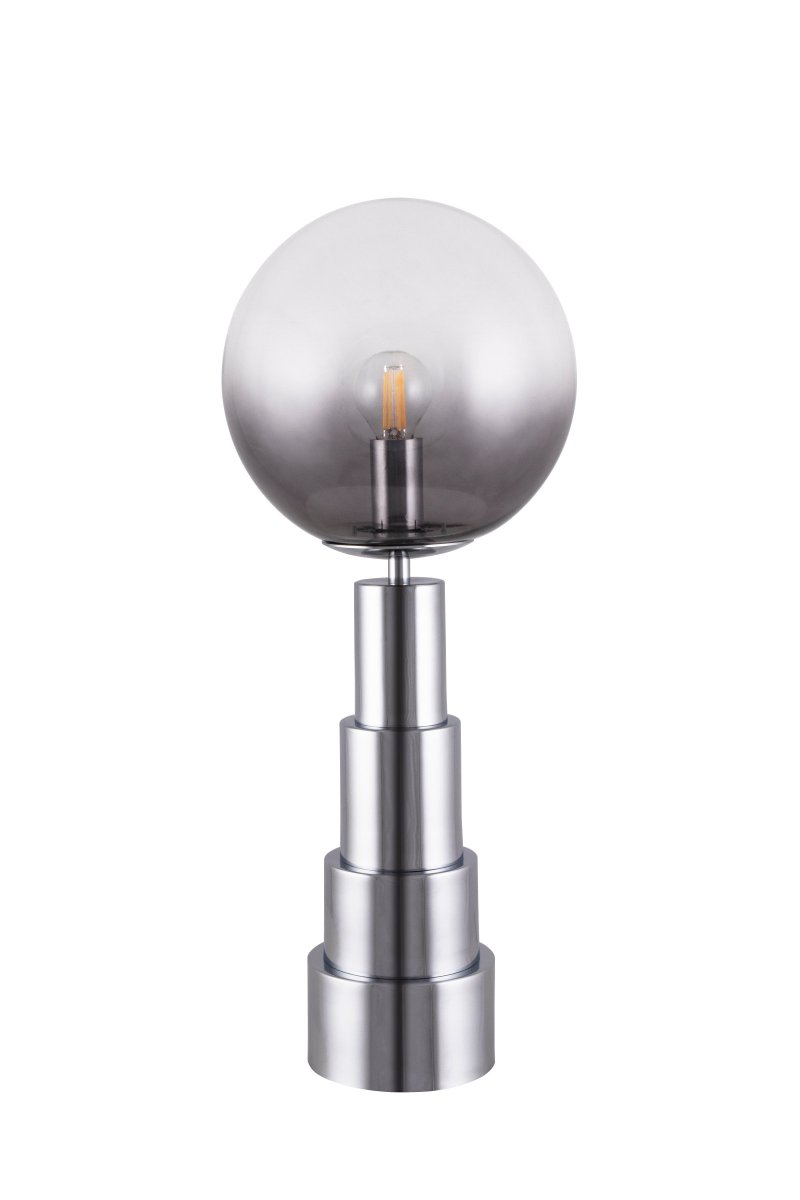 Astro 48cm Cromo lámpara de mesa De Globen Lighting - La lámpara está hecha de metal de color cromado y tiene un globo de vidrio teñido de ahumado a transparente.