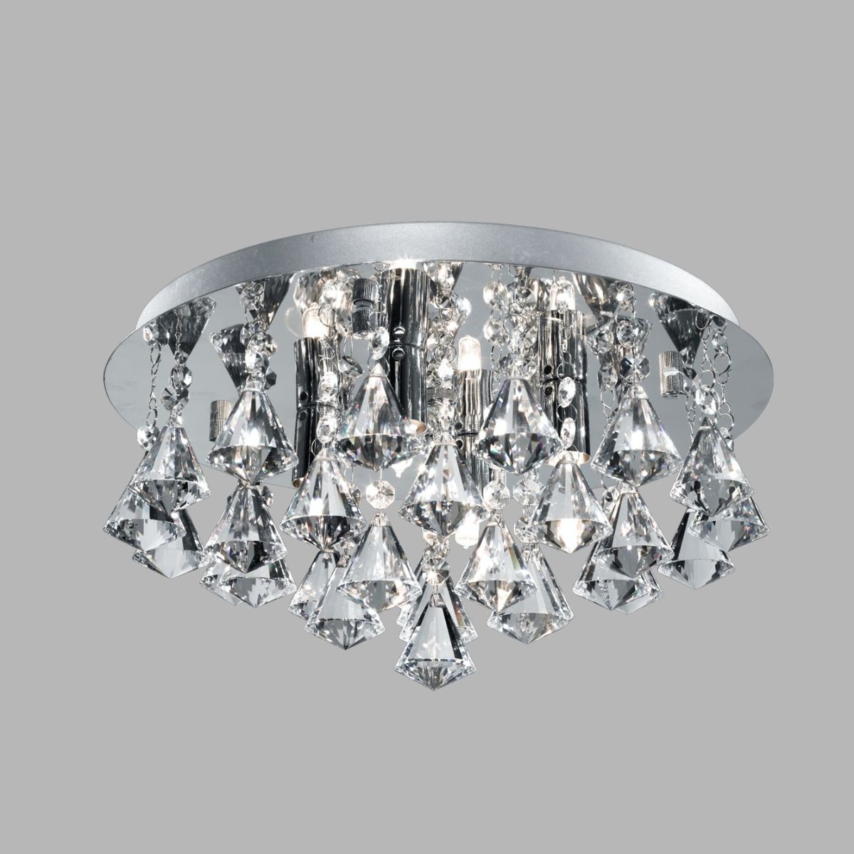 Hanna Ø38 Cromo lámpara de baño De Searchlight - Mejore el lujo de su baño con esta elegante lámpara de techo con cristales prismáticos.