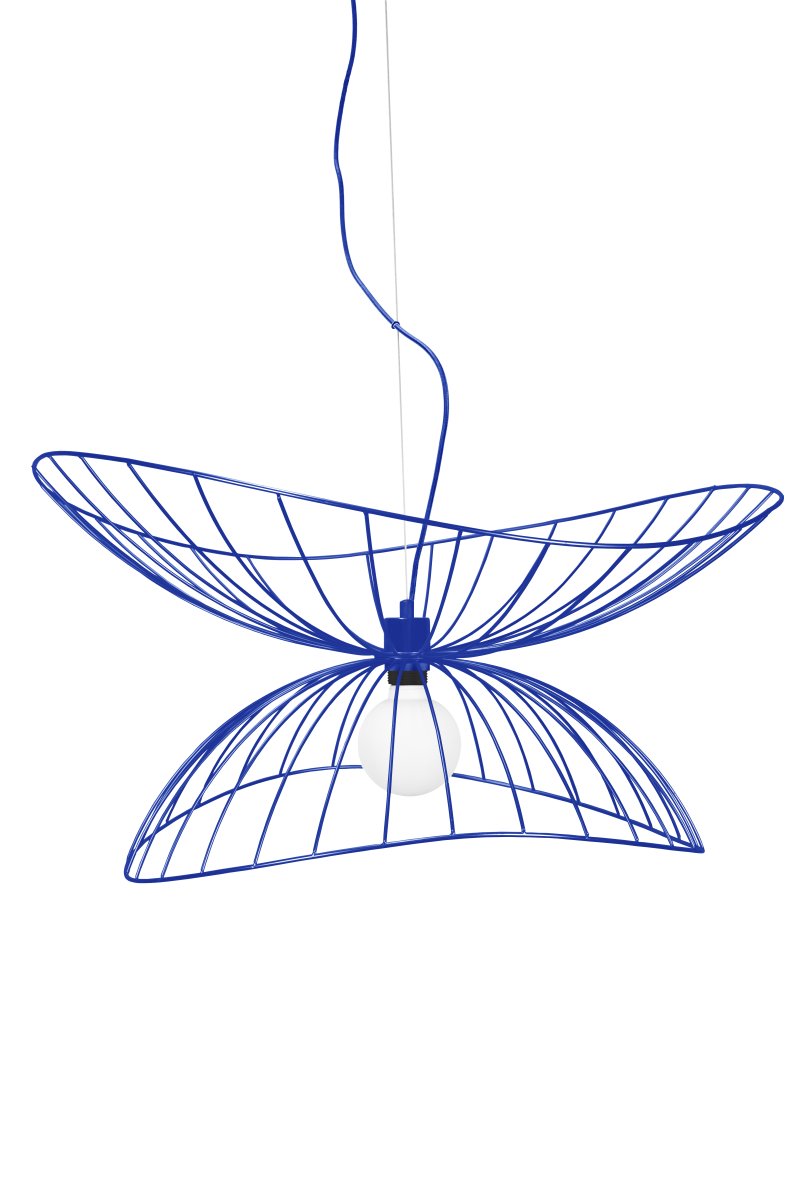 Ray Ø70 Azul Lámpas de techo De Globen Lighting - Las dos pantallas se pueden colocar de varias maneras: apiladas una sobre otra o montadas una dentro de la otra para crear una lámpara colgante más baja.