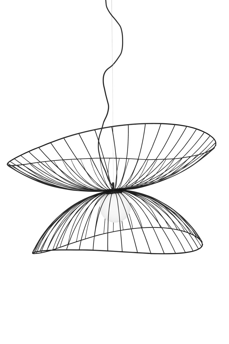 Ray Ø115 Negro Lámpas de techo De Globen Lighting - Las dos pantallas se pueden colocar de varias maneras: apiladas una sobre otra o montadas una dentro de la otra para crear una lámpara colgante más baja.