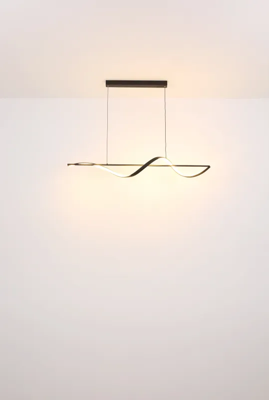 Violino 120cm Negro Lámpas de techo De Globo Lighting - Den svarta PVC-kabeln &auml;r justerbar i h&ouml;jd och kan anpassas individuellt f&ouml;r att passa rummets takh&ouml;jd.