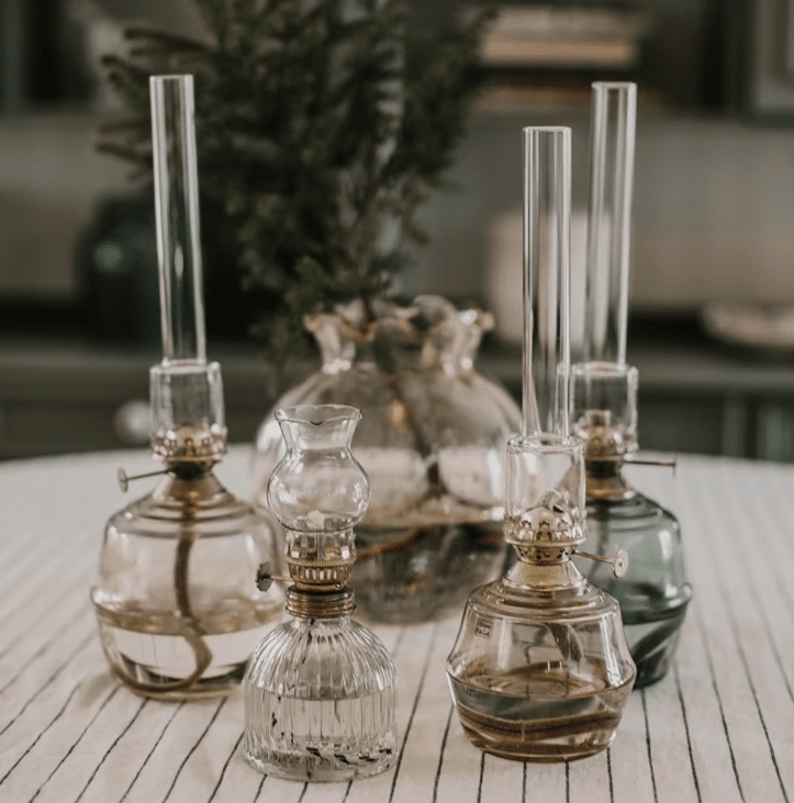 Kerosene Lamp Majken Mid Rosa De Strömshaga - Se adapta a la mecha n&uacute;mero de pieza 116210 y al tubo del quemador n&uacute;mero de pieza 121810G.