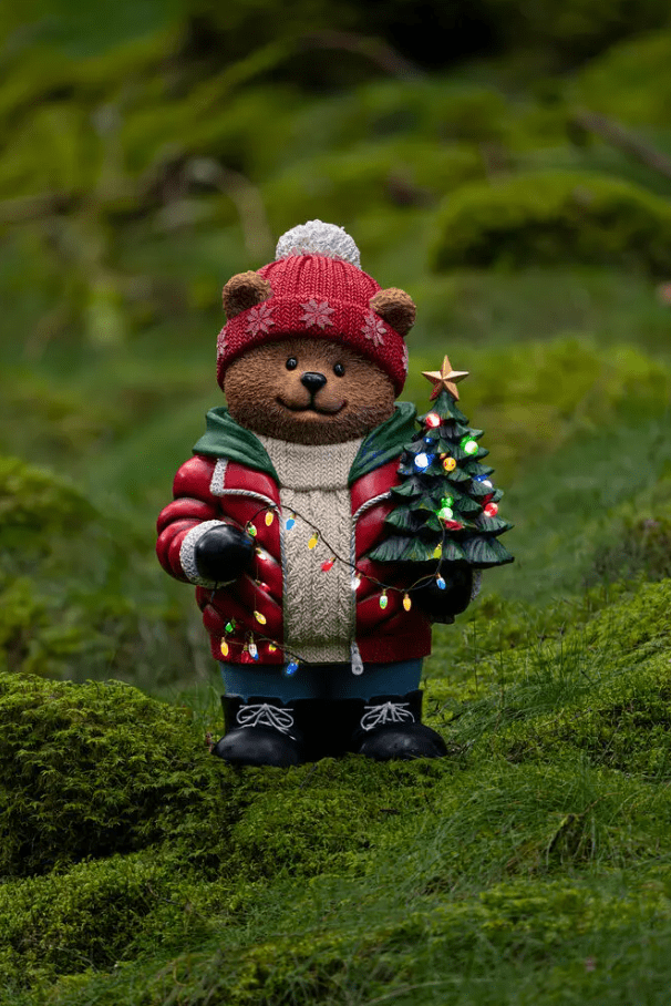 Osito De Peluche Grande 66cm Multicolor De Konstsmide - &iexcl;Difunde el esp&iacute;ritu navide&ntilde;o con este adorable osito de peluche con ropa de invierno!