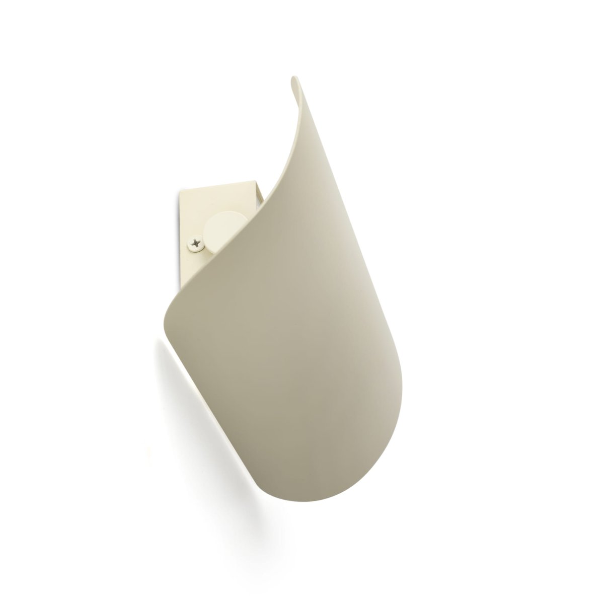 Novo 25cm Beige lámpara de pared De Faro Barcelona - Su acabado mate le confiere una apariencia suave y c&aacute;lida, ideal tanto para ambientes sobrios como elegantes.