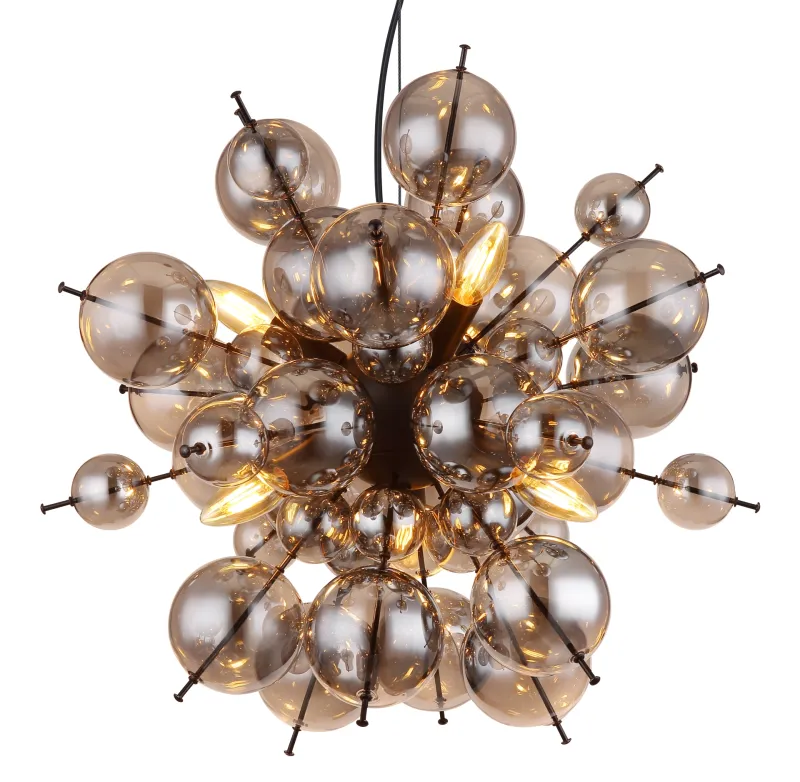 Udo Ø55 Color humo Lámpas de techo De Globo Lighting - Dess unika design imponerar med en rund form d&auml;r eleganta metallst&auml;nger sammanl&auml;nkas med dekorativa kulor i olika storlekar.