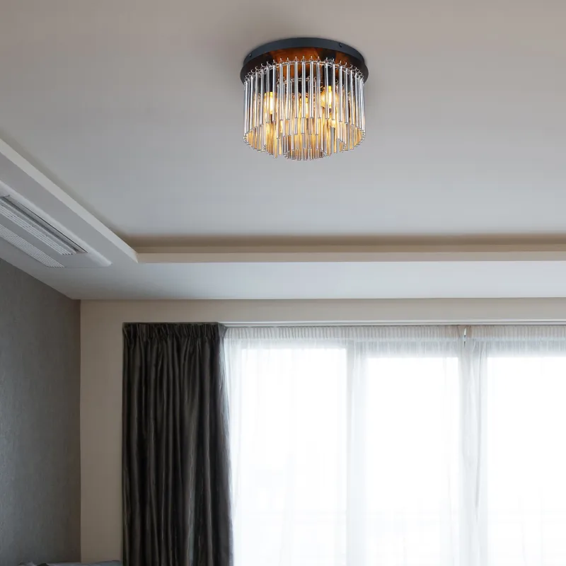 Gorley Ø32 Color humo plafón De Globo Lighting - Dess design imponerar med en stilfull kombination av mattsvart metall, gl&auml;nsande krom och r&ouml;kf&auml;rgade glasstavar.