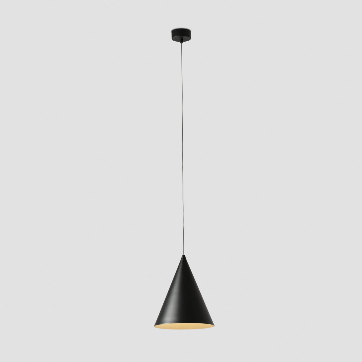 Lina Ø24 Negro Lámpas de techo De Faro Barcelona - Su elegante dise&ntilde;o es perfecto para entornos que requieren una iluminaci&oacute;n sofisticada pero sutil, ideal sobre mesas, en cocinas o en salones modernos.
