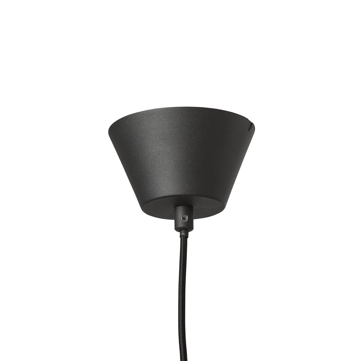 Down Ø15 Antracita Lámpas de techo De CO Bankeryd - Para que el diseño de la lámpara se destaque de forma óptima, recomendamos elegir una fuente de luz globo con un diámetro de 95 cm.