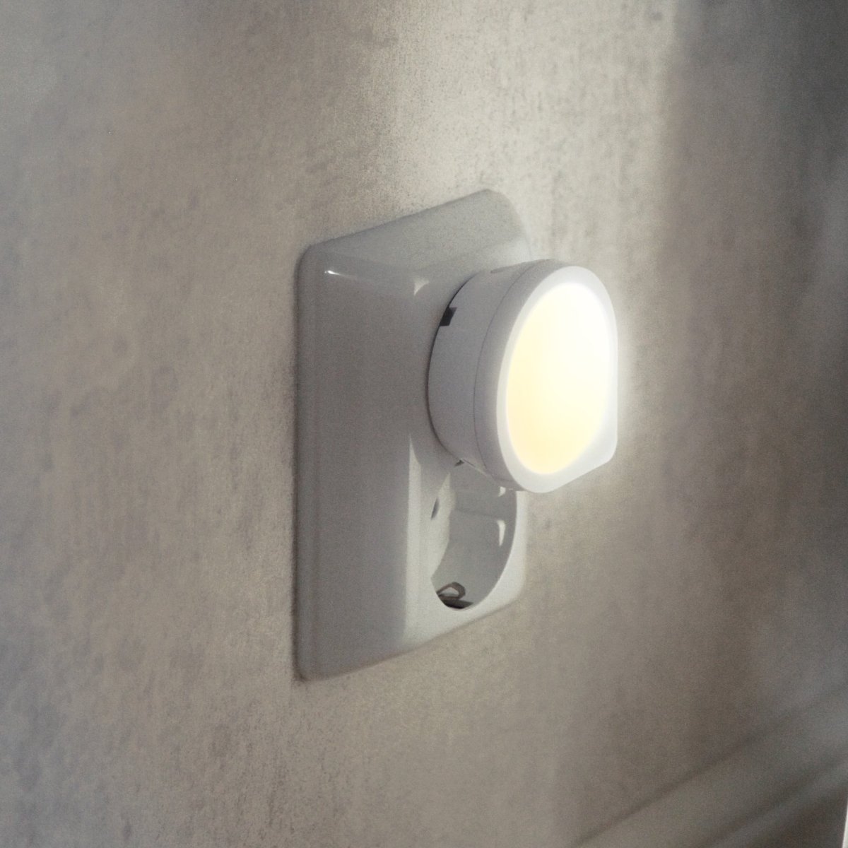 Luz nocturna Sensor LED Blanco lámpara infantil De Star Trading - Una práctica luz nocturna con una luz suave y agradable de 4 lúmenes.