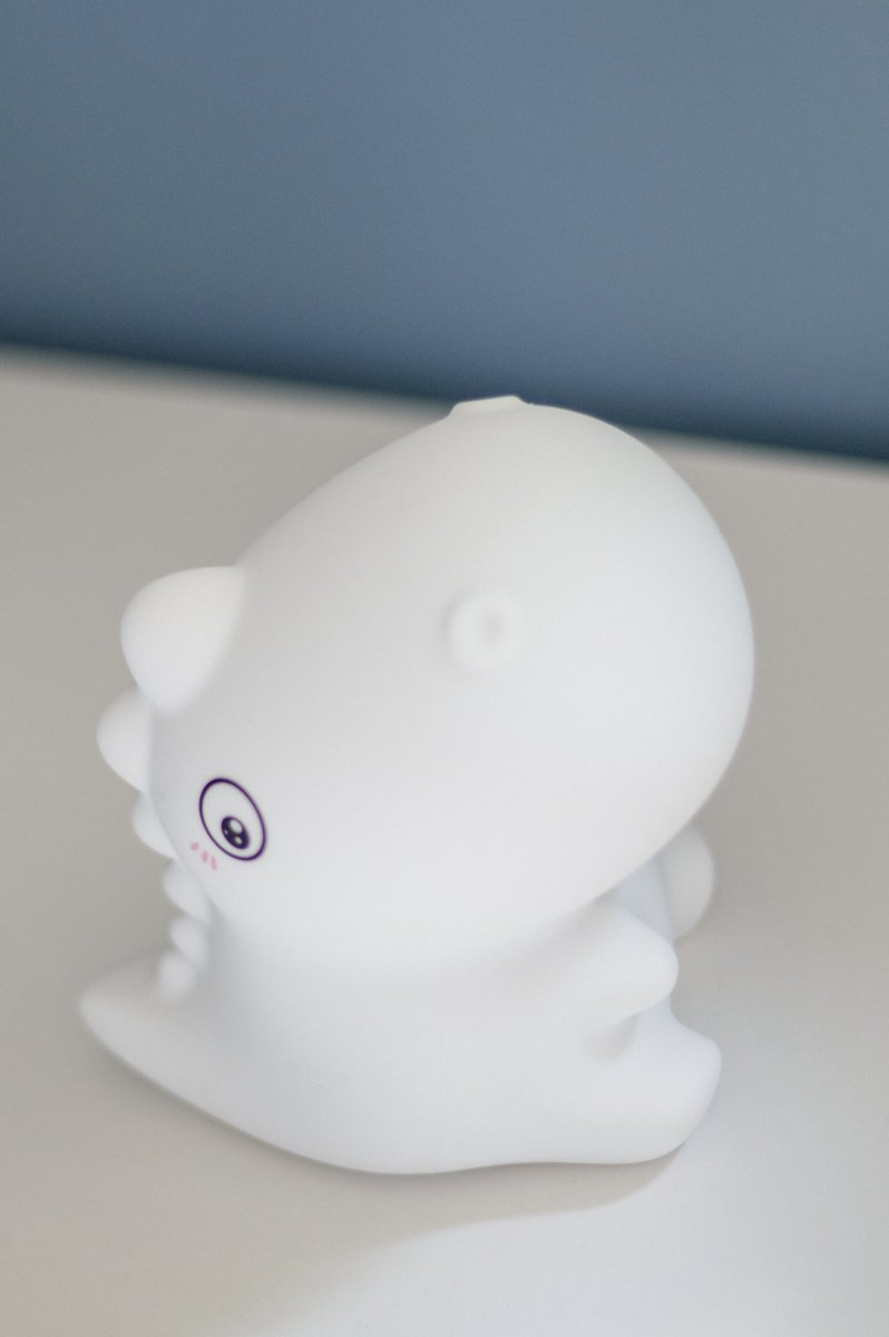 Dinosaur Blanco lámpara infantil De Star Trading - La batería se carga en aproximadamente 2,5 a 3 horas y proporciona entre 9 y 10 horas de luz.