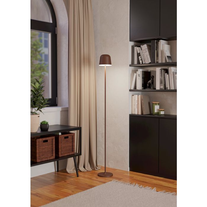 Mannera 140cm Marrón oxidado portátil De Eglo - La lámpara se puede cargar fácilmente mediante el cable USB incluido y ofrece una gran flexibilidad, ya que también se puede utilizar sin estar conectada a una toma de corriente.
