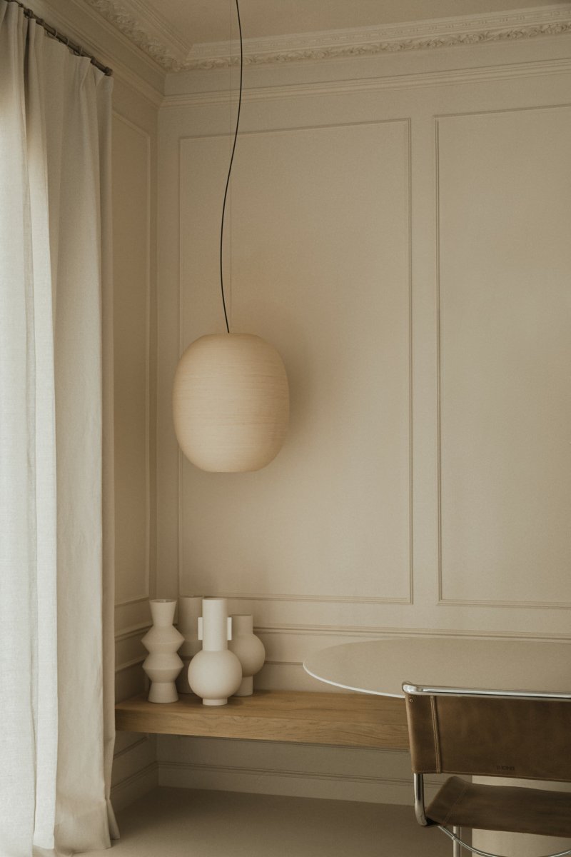 Tierra Ø47 Beige Lámpas de techo De Faro Barcelona - &Uacute;sala individualmente o comb&iacute;nala con otros modelos de la colecci&oacute;n Tierra para crear vibrantes instalaciones de iluminaci&oacute;n con presencia y elegancia natural.