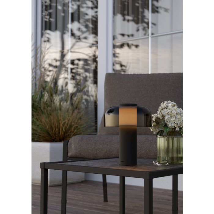 Ponente 20cm Negro portátil De Eglo - Ponente es una lámpara de mesa portátil con un diseño moderno y una funcionalidad inteligente.