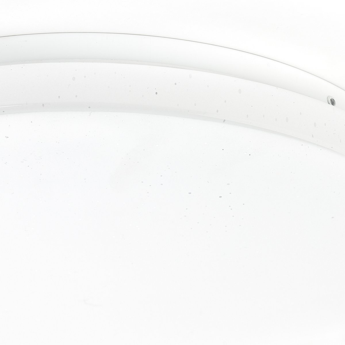 Farica Starry Ø30 Blanco cálido plafón De Brilliant - La l&aacute;mpara presenta un efecto de cielo estrellado, con peque&ntilde;os puntos transparentes en la pantalla que se asemejan a estrellas brillantes, lo que la hace ideal para dormitorios y habitaciones infantiles.