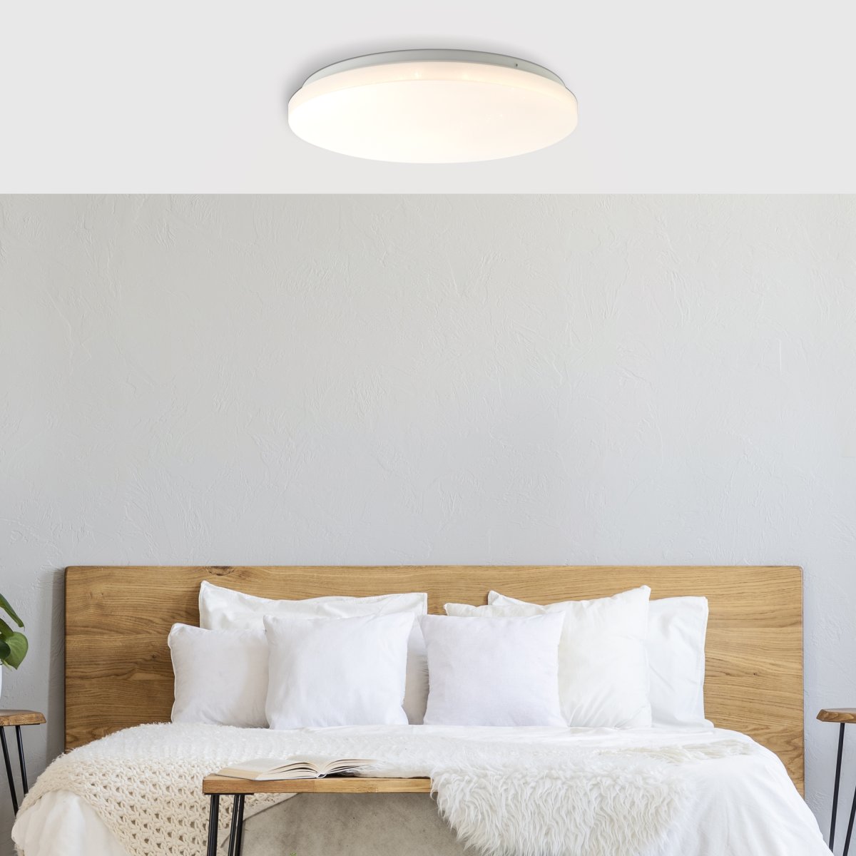 Farica Starry Ø34 Blanco cálido plafón De Brilliant - La l&aacute;mpara presenta un efecto de cielo estrellado, con peque&ntilde;os puntos transparentes en la pantalla que se asemejan a estrellas brillantes, lo que la hace ideal para dormitorios y habitaciones infantiles.