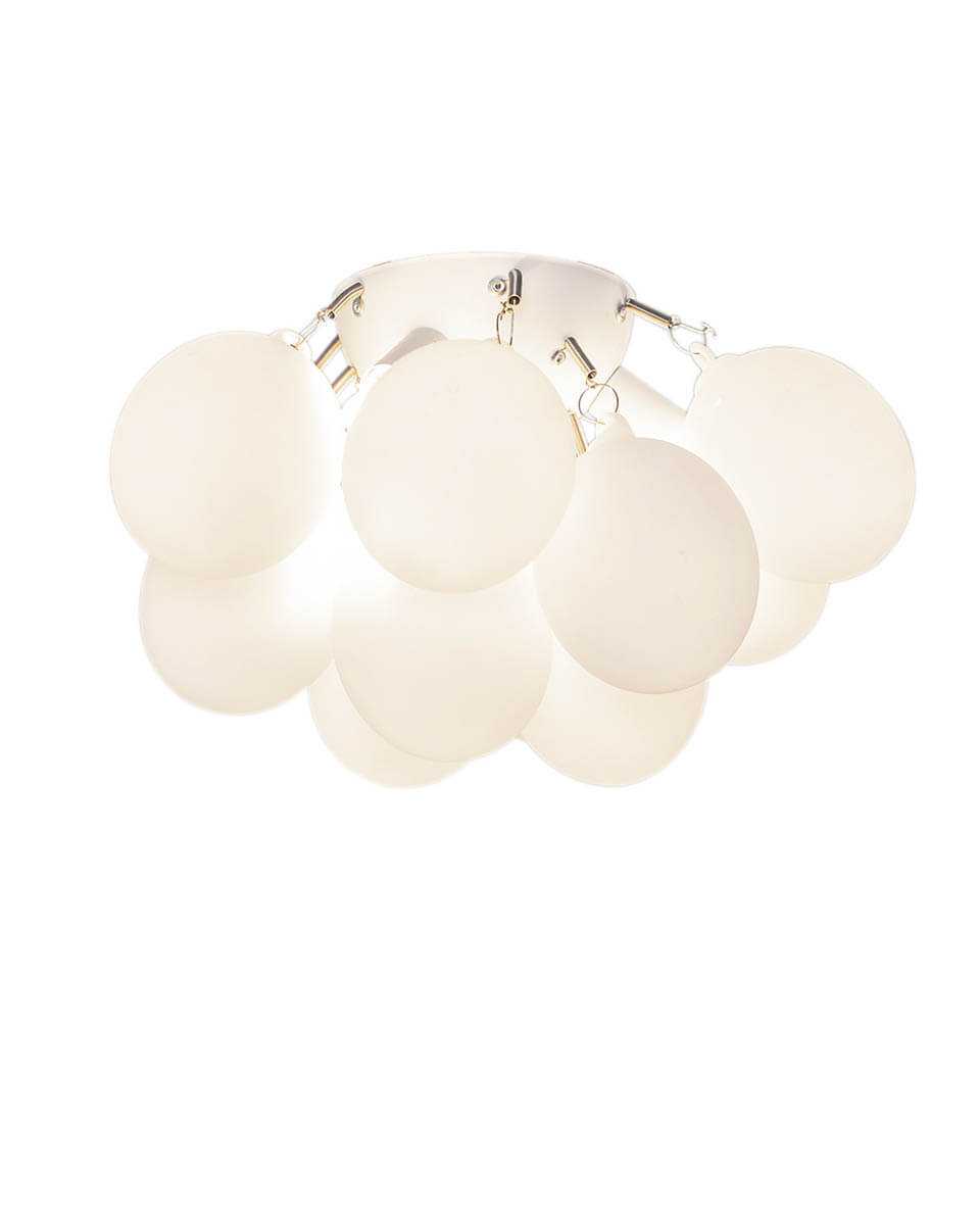 Gross Ø30 Blanco plafón De By Rydéns - La l&aacute;mpara de techo decorativa Gross se compone de doce esferas de cristal transparente, cada una de 8 cm de di&aacute;metro.