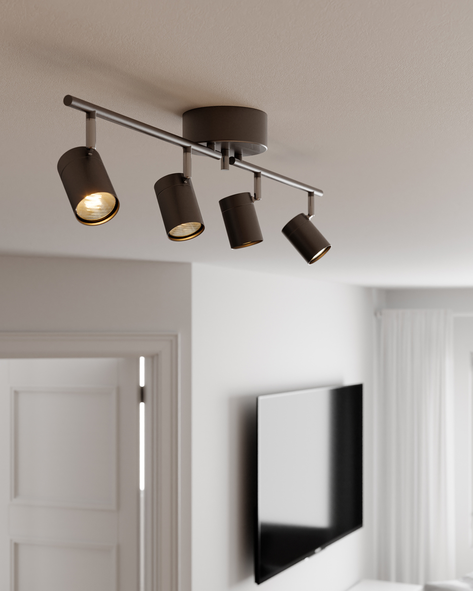 Correct 4 Gris acero foco de techo De By Rydéns - La l&aacute;mpara de techo Correct aporta a tu hogar un ambiente sutil y moderno, y se integra a la perfecci&oacute;n en pasillos, dormitorios, cocinas o salones.