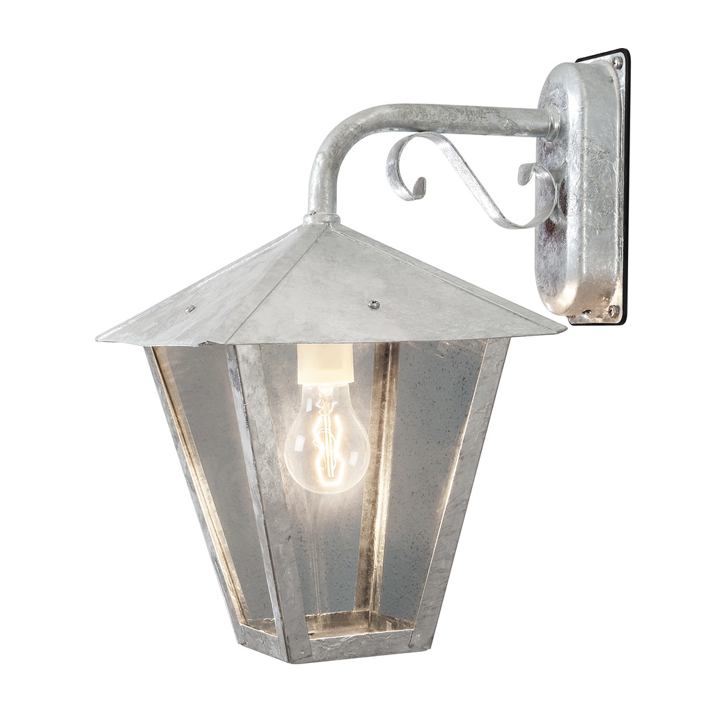 Benu acero galvanizado lámpara de exterior De Konstsmide - La forma cl&aacute;sica de linterna y los materiales robustos hacen de esta l&aacute;mpara la elecci&oacute;n perfecta para cualquiera que quiera crear un ambiente acogedor en zonas de entrada o pasillos largos.