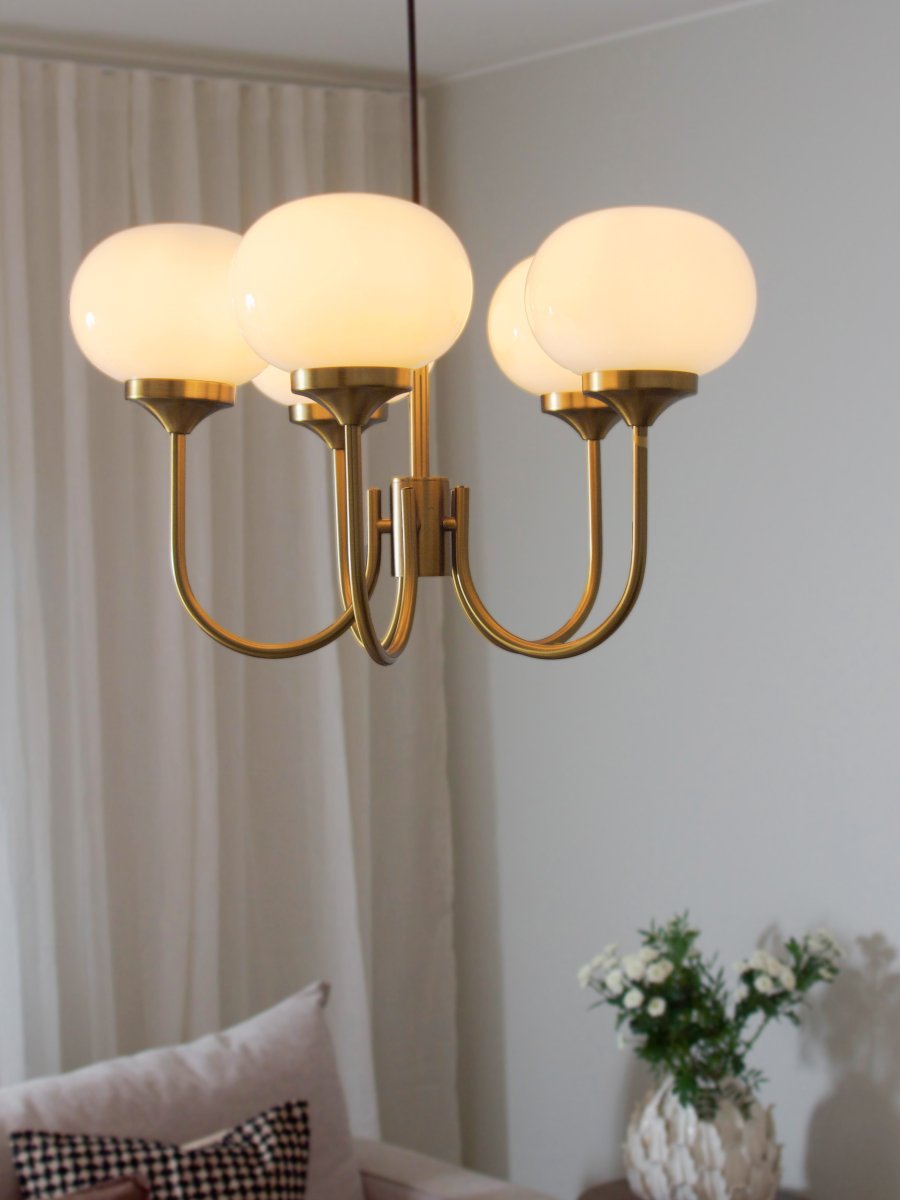 Elsy 5 Ø56 Latón cepillado Lámpas de techo De PR Home - Esta lámpara de techo de latón cepillado combina una elegancia atemporal con una luz cálida y acogedora.