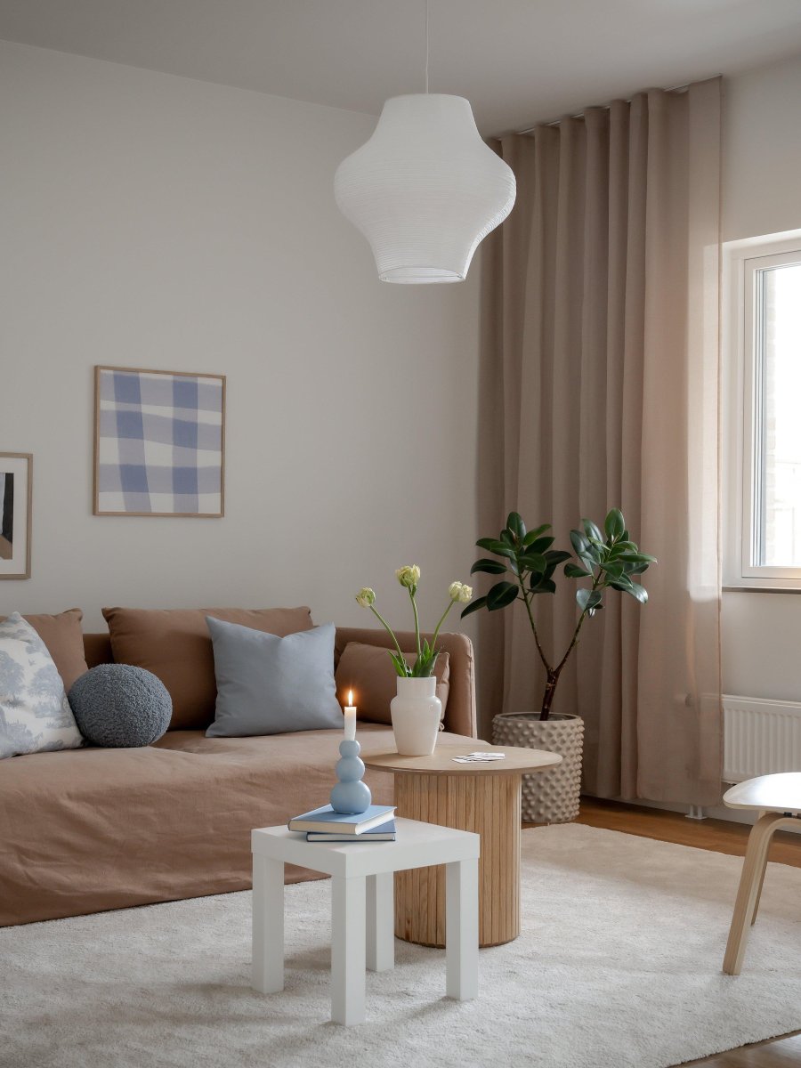 Sani Pantalla Excl. Colgante Ø45 Blanco Lámpas de techo De PR Home - Sani tiene la forma de una calabaza con un di&aacute;metro de 44,5 cm y una altura de 42,5 cm.