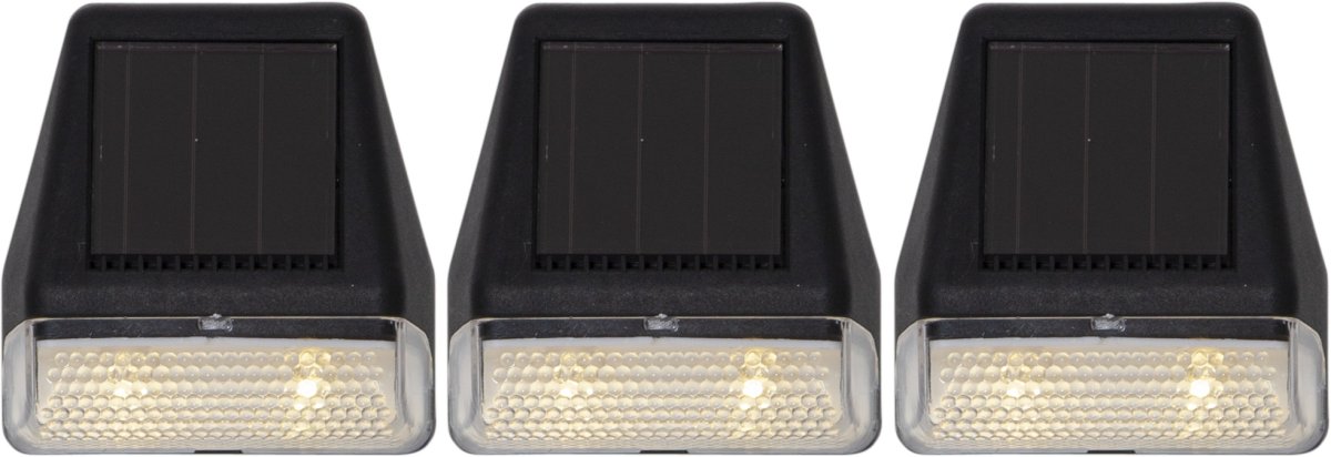 Mini 3-p Negro lámpara solar De Star Trading - Estas miniluces solares, que se venden en paquetes de tres, son elegantes y modernas, y emiten una agradable luz blanca cálida.