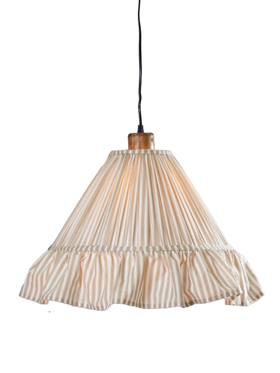 Estrid Ø40 Beige Lámpas de techo De PR Home - La tela a rayas le confiere un car&aacute;cter cl&aacute;sico y acogedor, mientras que los detalles en madera de mango crean un ambiente c&aacute;lido y natural.