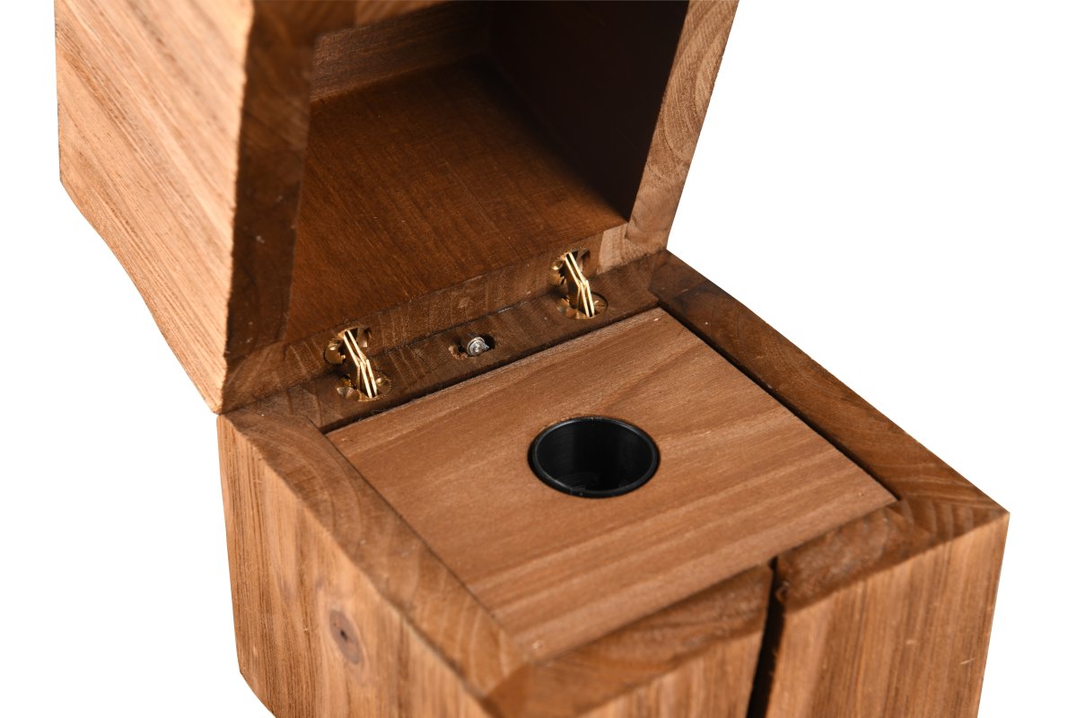 Treasure 16cm Naturaleza lámpara de mesa De Trio Lighting - Un interruptor de puerta enciende automáticamente la lámpara cuando se abre la tapa y permanece encendida.