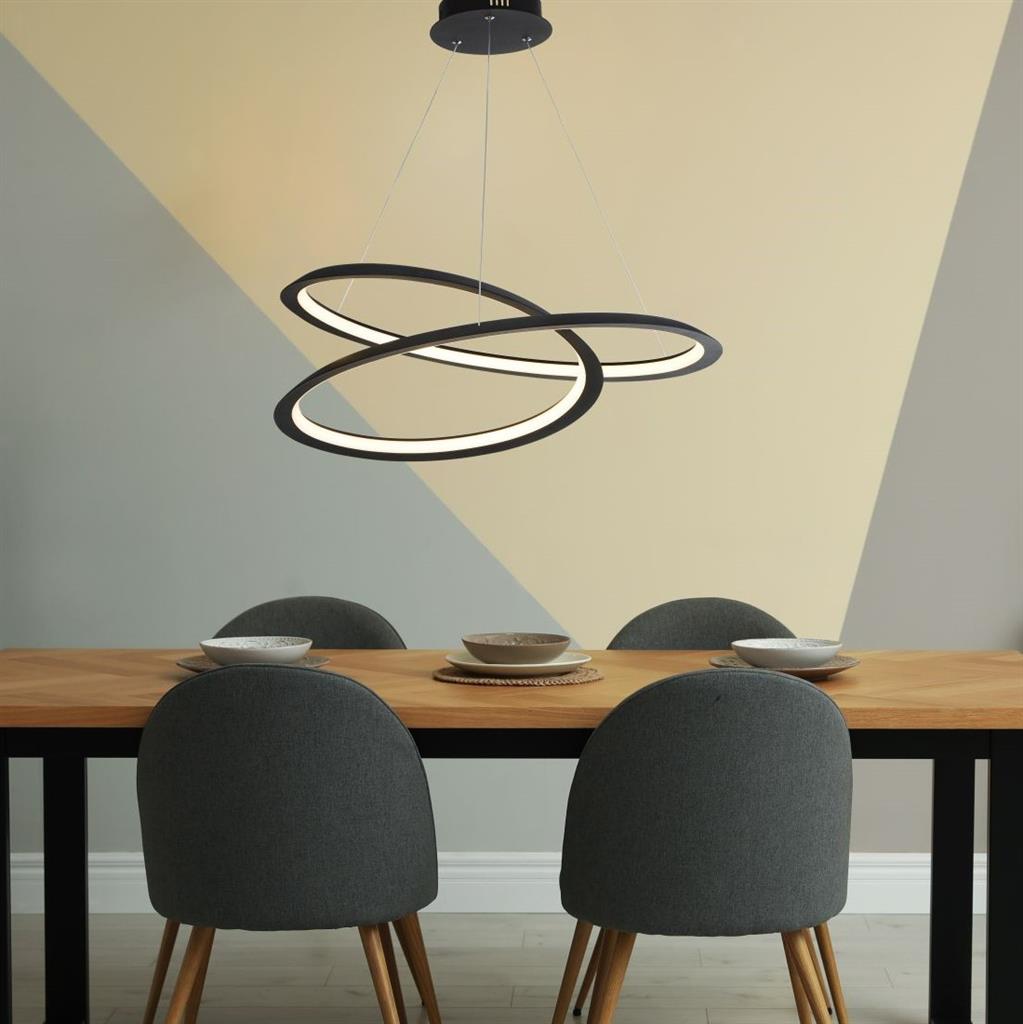 Swirl Ø60 Negro Lámpas de techo De Searchlight - Gracias a la tecnología LED integrada, obtienes una iluminación de bajo consumo que consume hasta un 75 % menos de energía y dura hasta 20 veces más que una bombilla incandescente convencional.