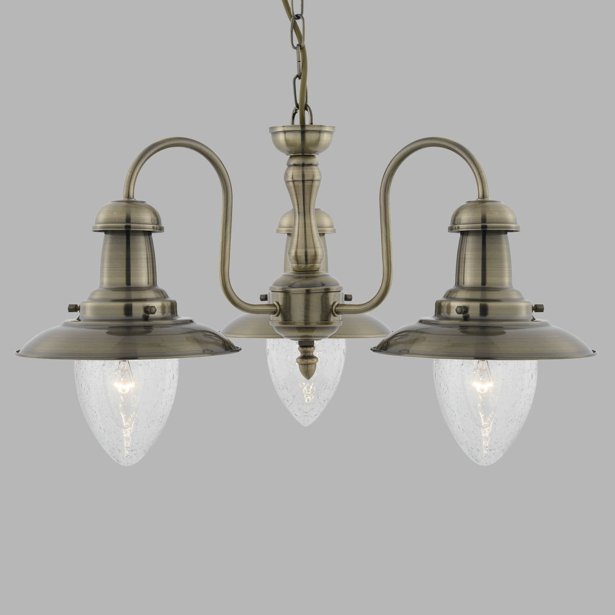 Fisherman Ø52 Latón antiguo Lámpas de techo De Searchlight - Las pantallas de inspiraci&oacute;n industrial presentan un acabado tradicional de lat&oacute;n antiguo y vidrio ovalado con un hermoso efecto de gota de agua.