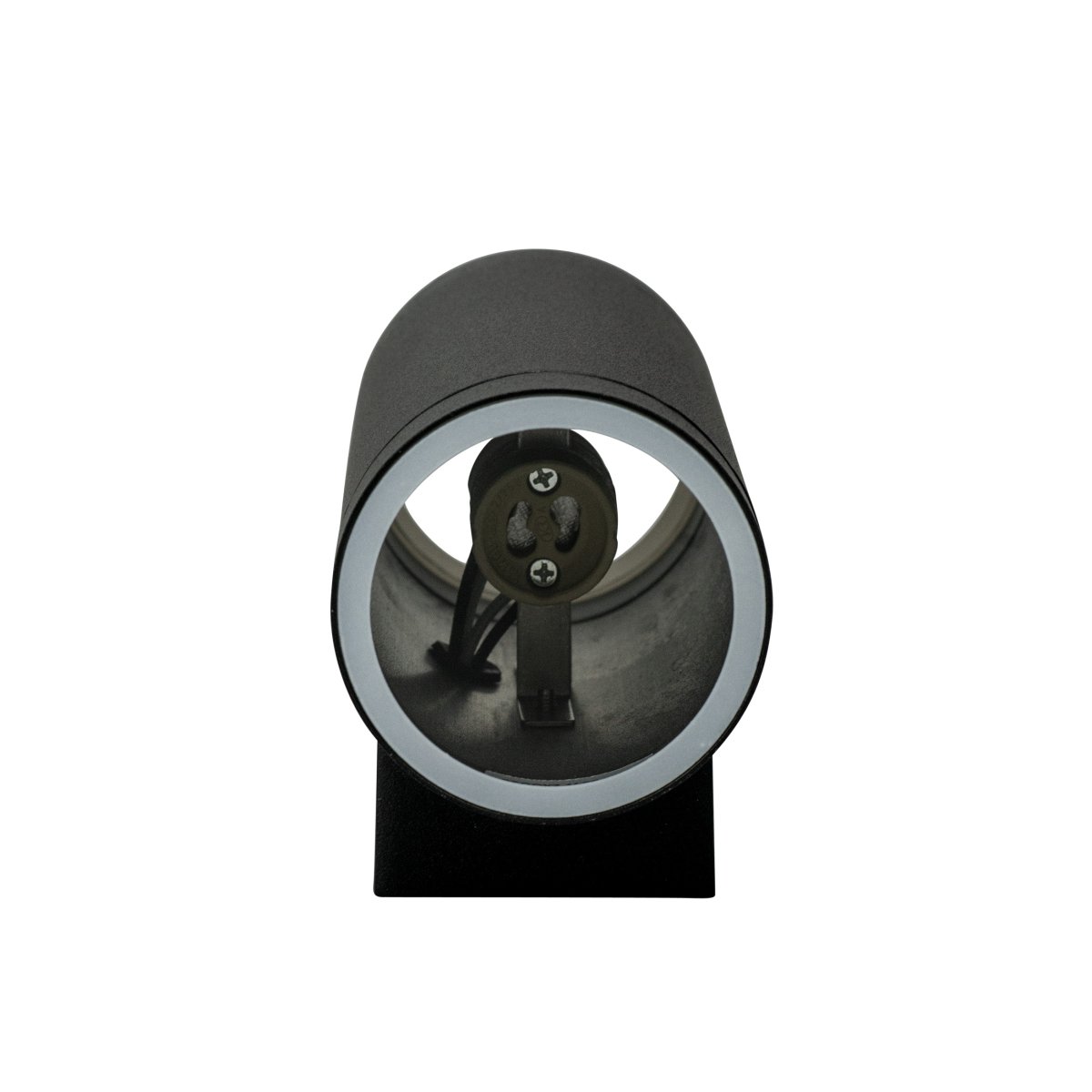 Stege Negro lámpara de exterior De Dyberg Larsen - A&ntilde;ade ese toque extra a tu patio o jard&iacute;n con la expresi&oacute;n moderna y elegante de la l&aacute;mpara Stege.