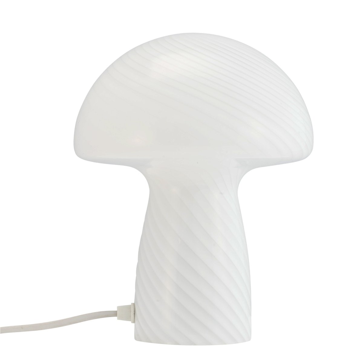 Jenny 23cm Blanco lámpara de mesa De Dyberg Larsen - Ya sea colocada en una mesa auxiliar, en el alf&eacute;izar de una ventana, en una mesita de noche o en un escritorio, la l&aacute;mpara de mesa Jenny Mushroom es un accesorio perfecto que realzar&aacute; su hogar con su encanto y elegancia.