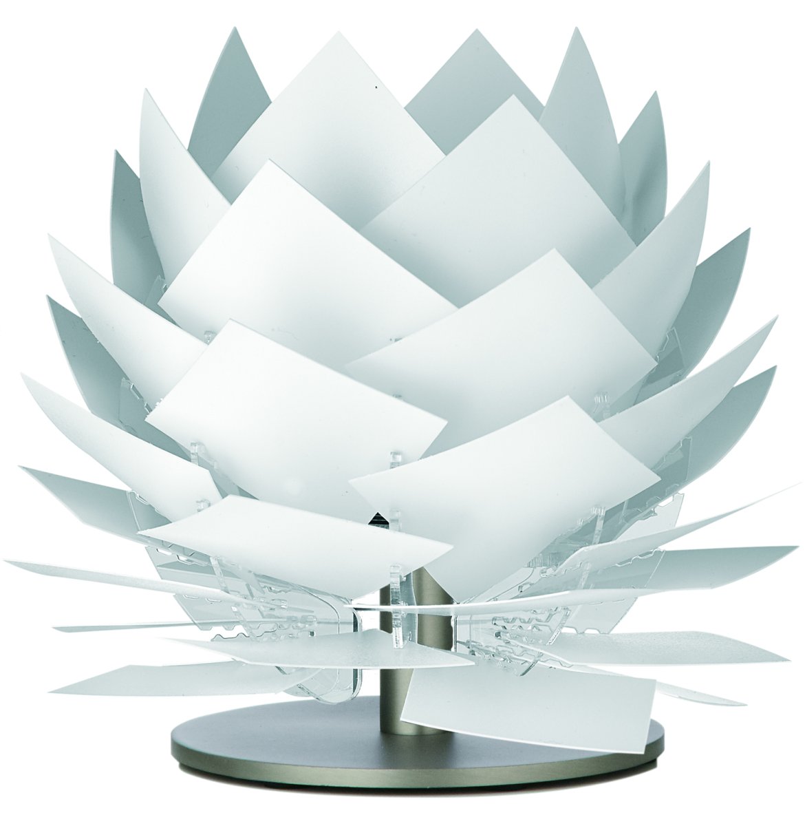 Pineapple 16cm Blanco lámpara de mesa De Dyberg Larsen - Viene con un cable de PVC transparente de 1,5 metros de largo y un c&oacute;modo interruptor de encendido y apagado, lo que lo hace funcional y f&aacute;cil de usar.
