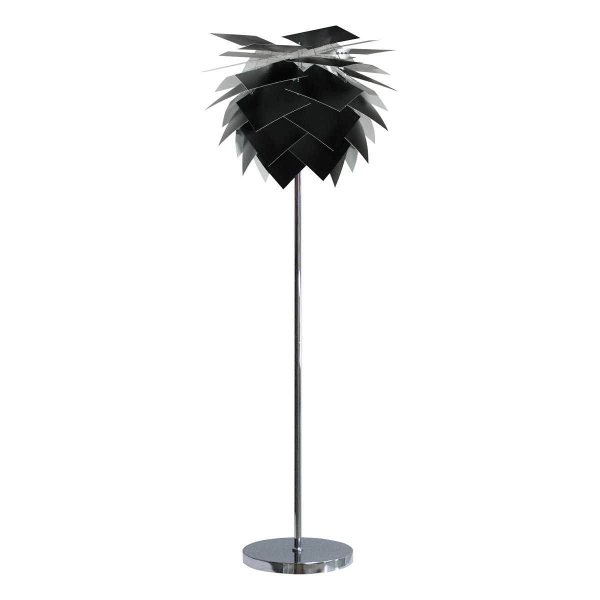 Pineapple Negro lámpara de pie De Dyberg Larsen - Con su elegante base de metal y su silueta única, la lámpara de pie Pineapple se convierte en un elemento artístico que realza la atmósfera de cualquier habitación.
