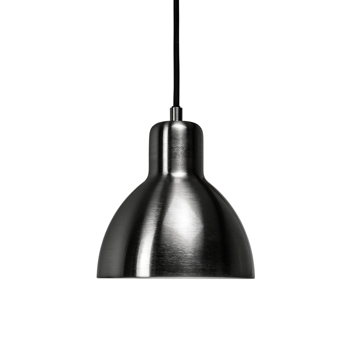 Skagen Ø16 acero cepillado Lámpas de techo De Dyberg Larsen - La l&aacute;mpara colgante Skagen con aspecto de acero difunde una luz hermosa y acogedora.