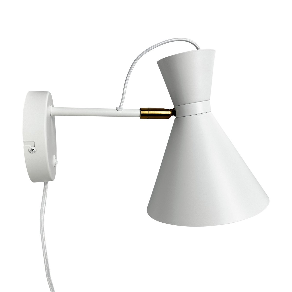 Cindy Blanco lámpara de lectura De Dyberg Larsen - Ya sea que desee una fuente de luz práctica o un detalle decorativo, el aplique de pared Cindy, blanco con latón, es una excelente opción para agregar estilo y funcionalidad a cualquier habitación de su hogar.