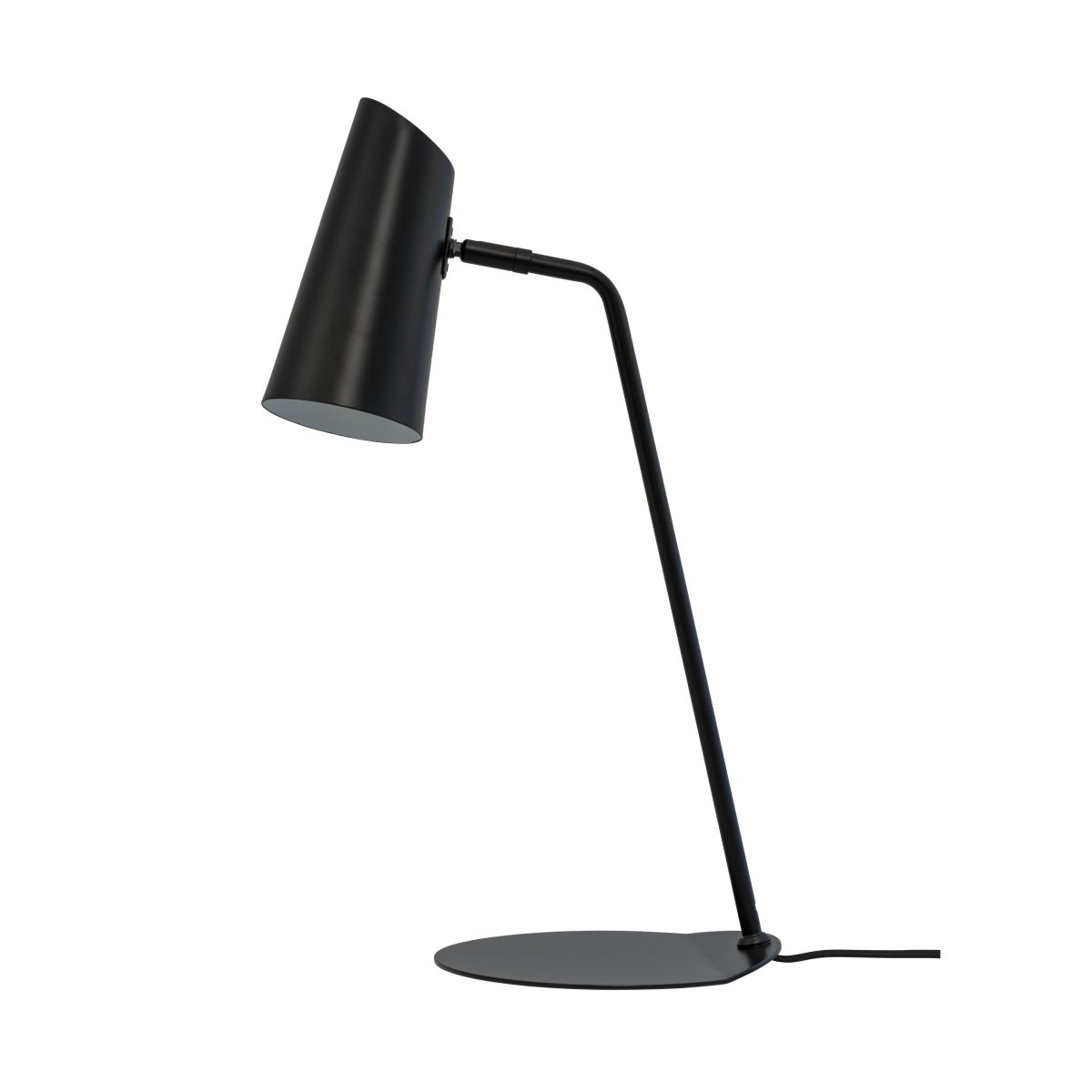 Pallas 55cm Negro lámpara de escritorio De Dyberg Larsen - en el escritorio o en la mesilla de noche, o como un elegante detalle de decoración para una iluminación específica.