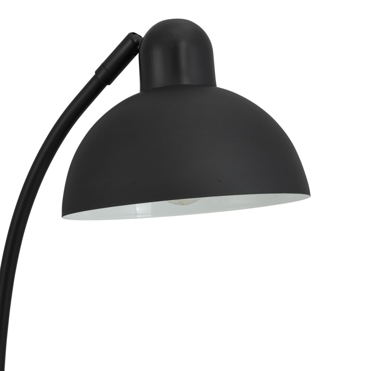 Eric 48cm Negro lámpara de escritorio De Dyberg Larsen - Descubra la elegante lámpara de mesa Eric con su única base de mármol y detalles curvos que le dan una expresión sofisticada.