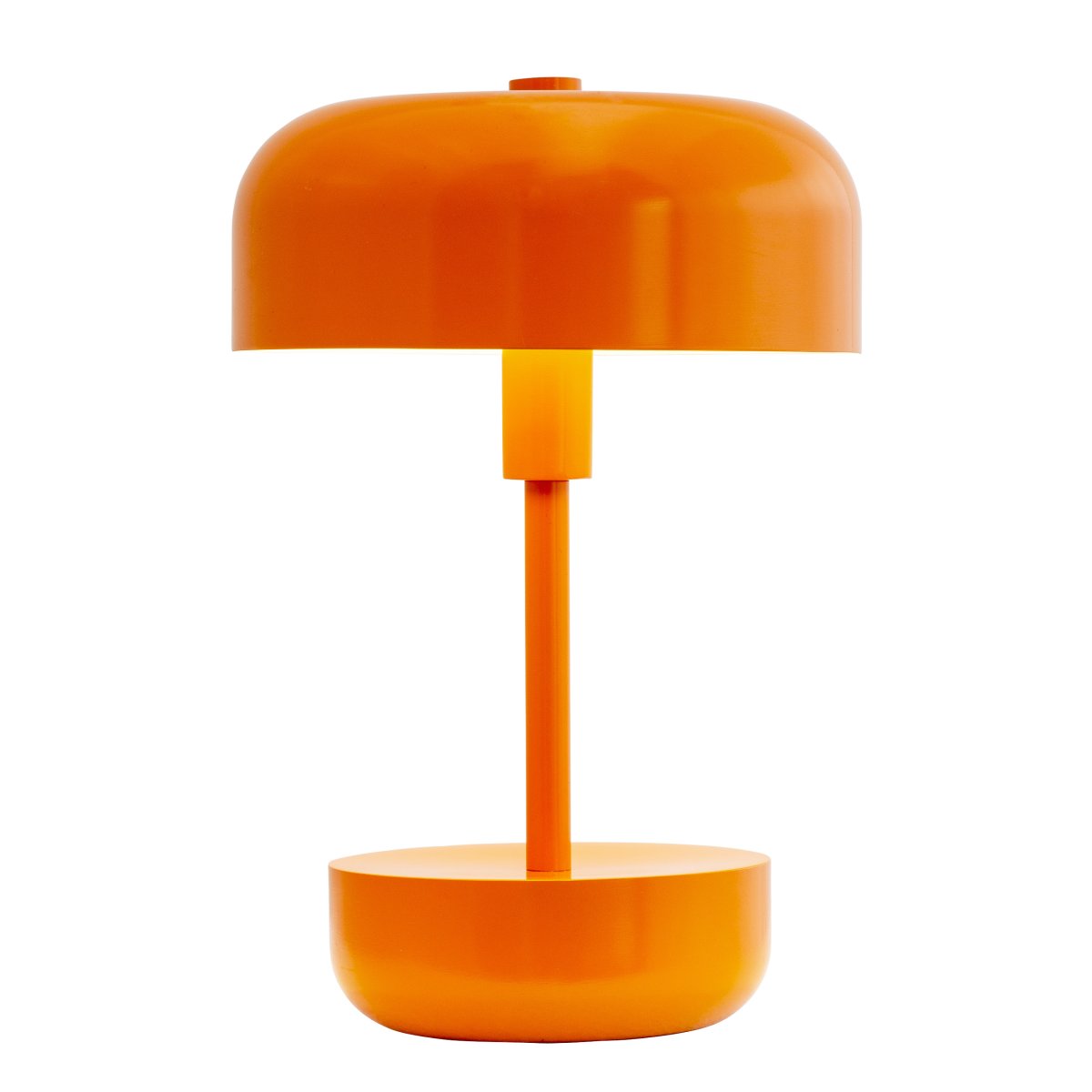 Haipot 25cm Naranja portátil De Dyberg Larsen - La lámpara de mesa LED Haipot en color naranja, diseñada por Frank Kerdil para Dyberg Larsen, combina el estilo retro y moderno.