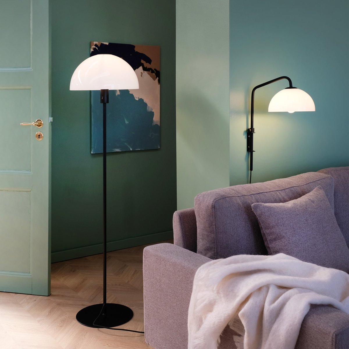 Jazz 43cm Negro lámpara de pared De Dyberg Larsen - Se suministra con cable textil negro de 1,6 m de longitud con interruptor de encendido.