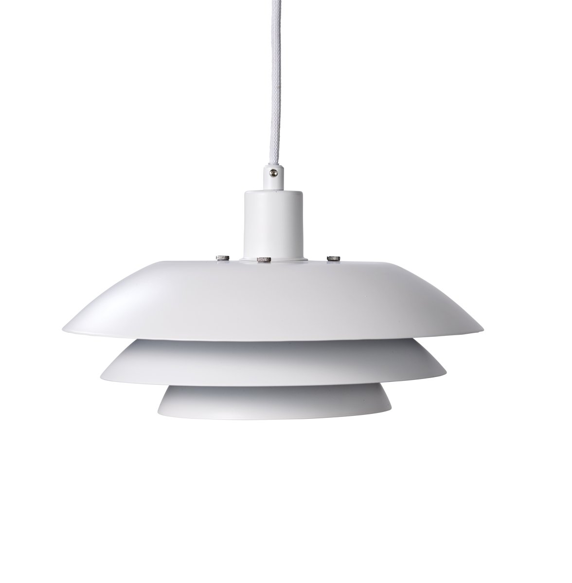 DL31 Ø31 Blanco Lámpas de techo De Dyberg Larsen - La lámpara de techo es clásica y elegante en color blanco y queda perfecta sobre la mesa del comedor o la mesa de café.