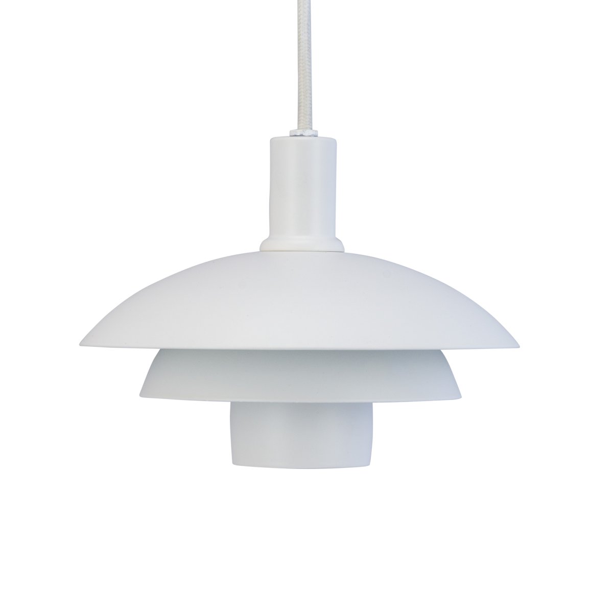 Morph Ø20 Blanco Lámpas de techo De Dyberg Larsen - Morph viene con un cable de tela negro de 3 metros, que ofrece flexibilidad de ubicaci&oacute;n y agrega un toque elegante a su hogar.