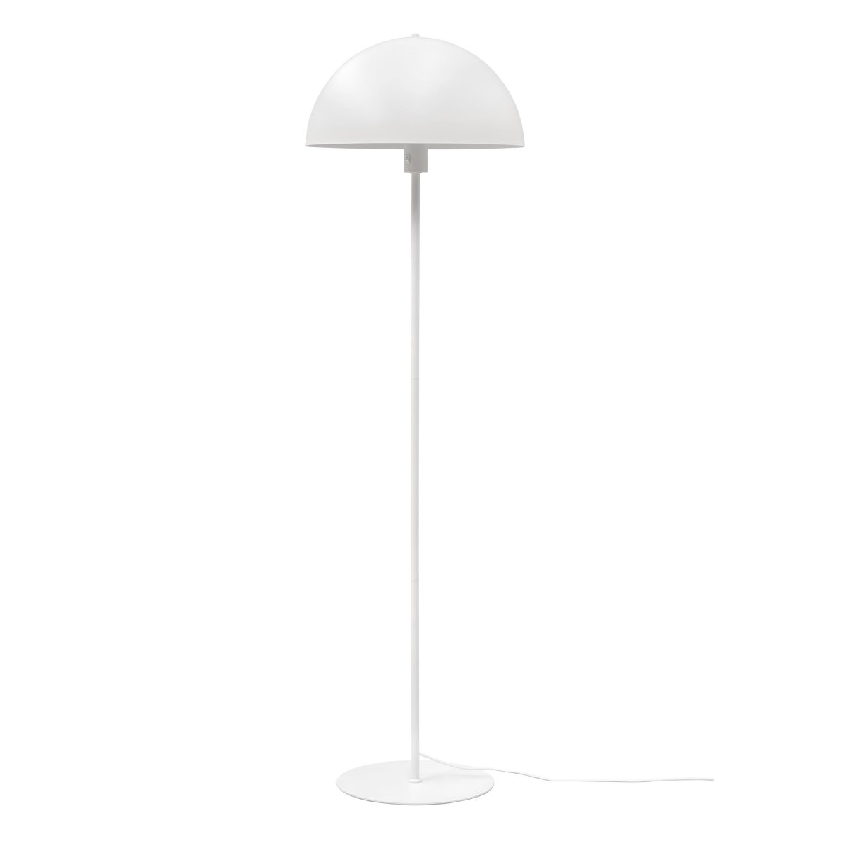 Stockholm Blanco lámpara de pie De Dyberg Larsen - La l&aacute;mpara de pie blanca de la serie Stockholm con una altura de 140 cm es ideal para iluminar el sal&oacute;n, el dormitorio, la oficina y muchas otras estancias.