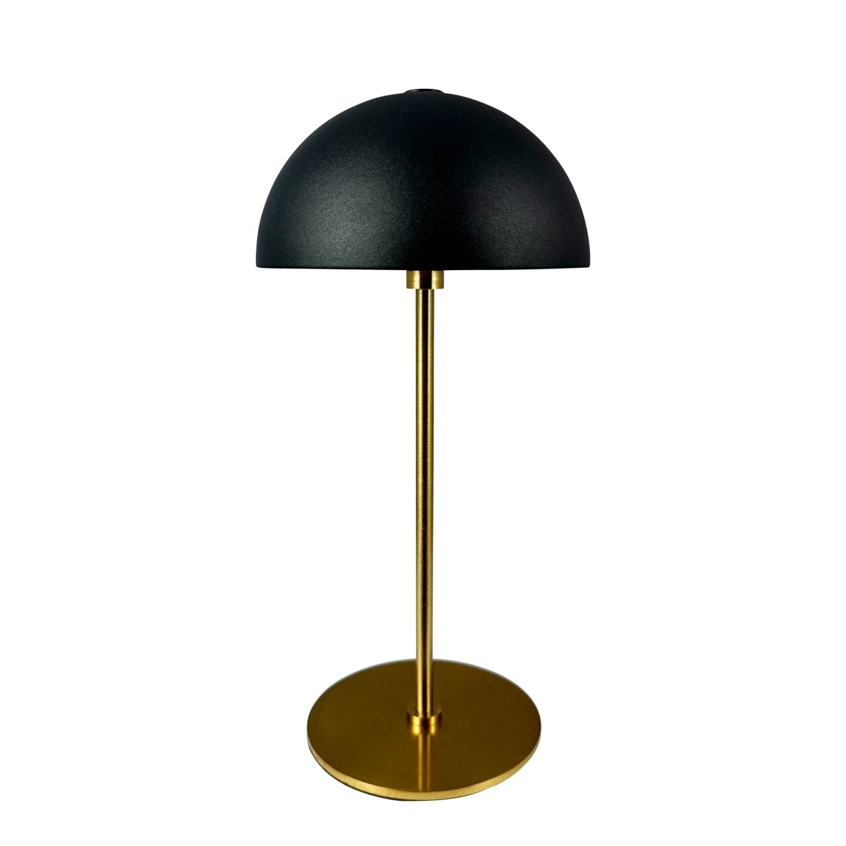 Along set 20cm Negro portátil De Dyberg Larsen - Estas lámparas inalámbricas están hechas de latón con pantallas de metal de colores y ofrecen tres niveles de brillo sin deslumbramiento.