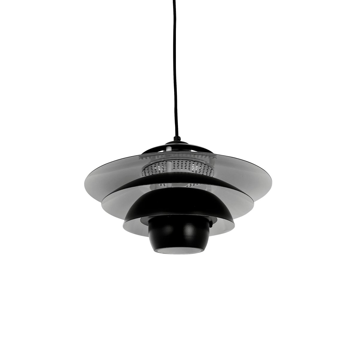 Ejka Ø30 Negro Lámpas de techo De Dyberg Larsen - La lámpara colgante Ejka Mini no es solo una solución de iluminación, sino también una elegante declaración de diseño que realza su hogar.