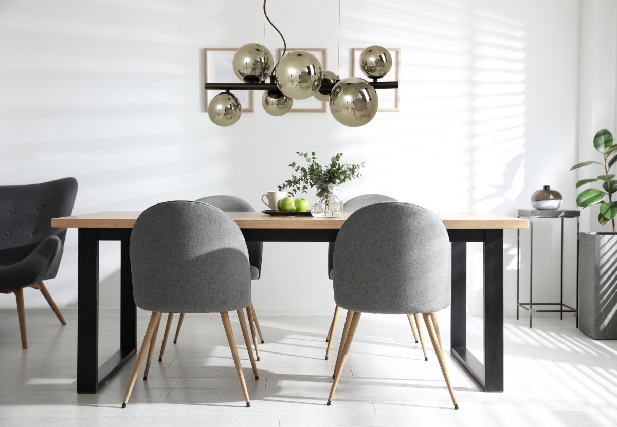 Molekyl 58cm Gris humo Lámpas de techo De Aneta Lighting - Moderna y elegante lámpara de techo de MOLEKYL fabricada en metal lacado en negro con 7 pantallas de cristal ahumado en dos colores.
