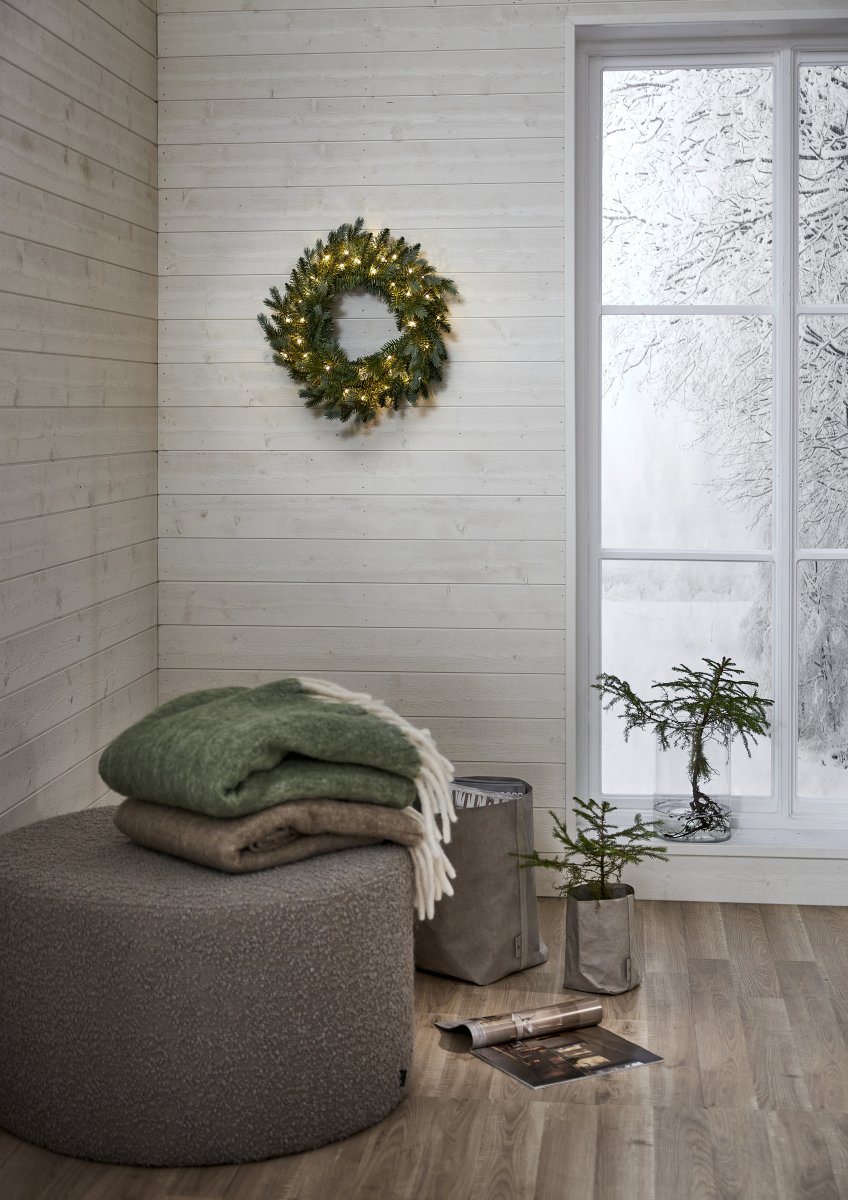 Greyland Ø55 Verde De Star Trading - Consiste en una mezcla de puntas de PE y puntas de PVC con un hermoso aspecto brillante de color verde verdoso.