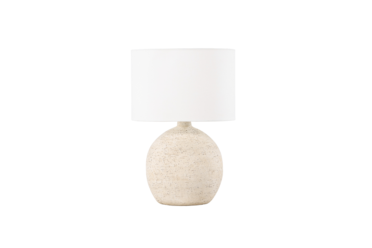 Tjörn 60cm Beige lámpara de mesa De Venture Design - La combinaci&oacute;n atemporal de terracota y blanco hace de Tj&oslash;rn una l&aacute;mpara vers&aacute;til que se adapta perfectamente a interiores modernos y tradicionales.