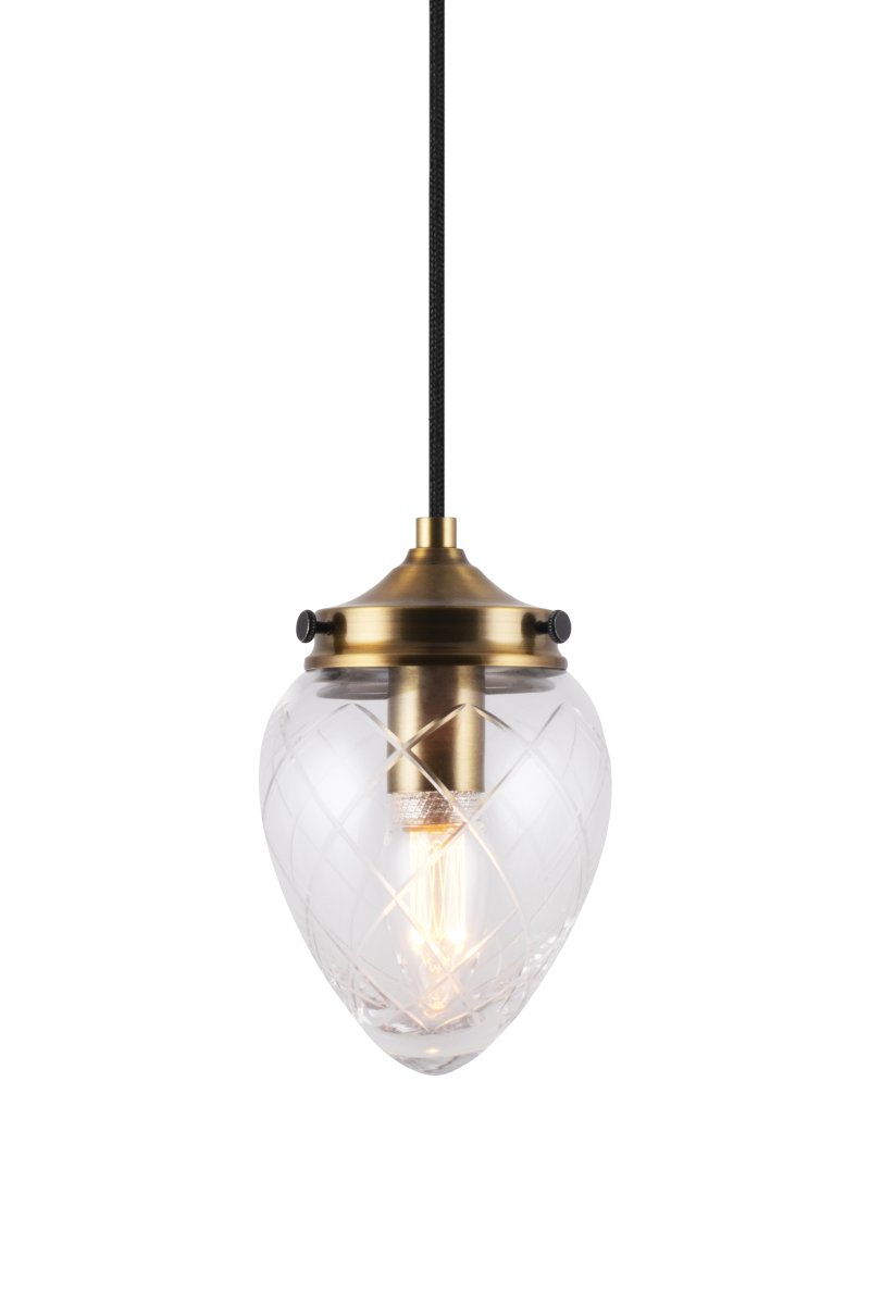 Juni Ø10 Latón antiguo/transparente lámpara de ventana De Globen Lighting - La lámpara cuenta con un cable textil de 350 cm con interruptor y enchufe.