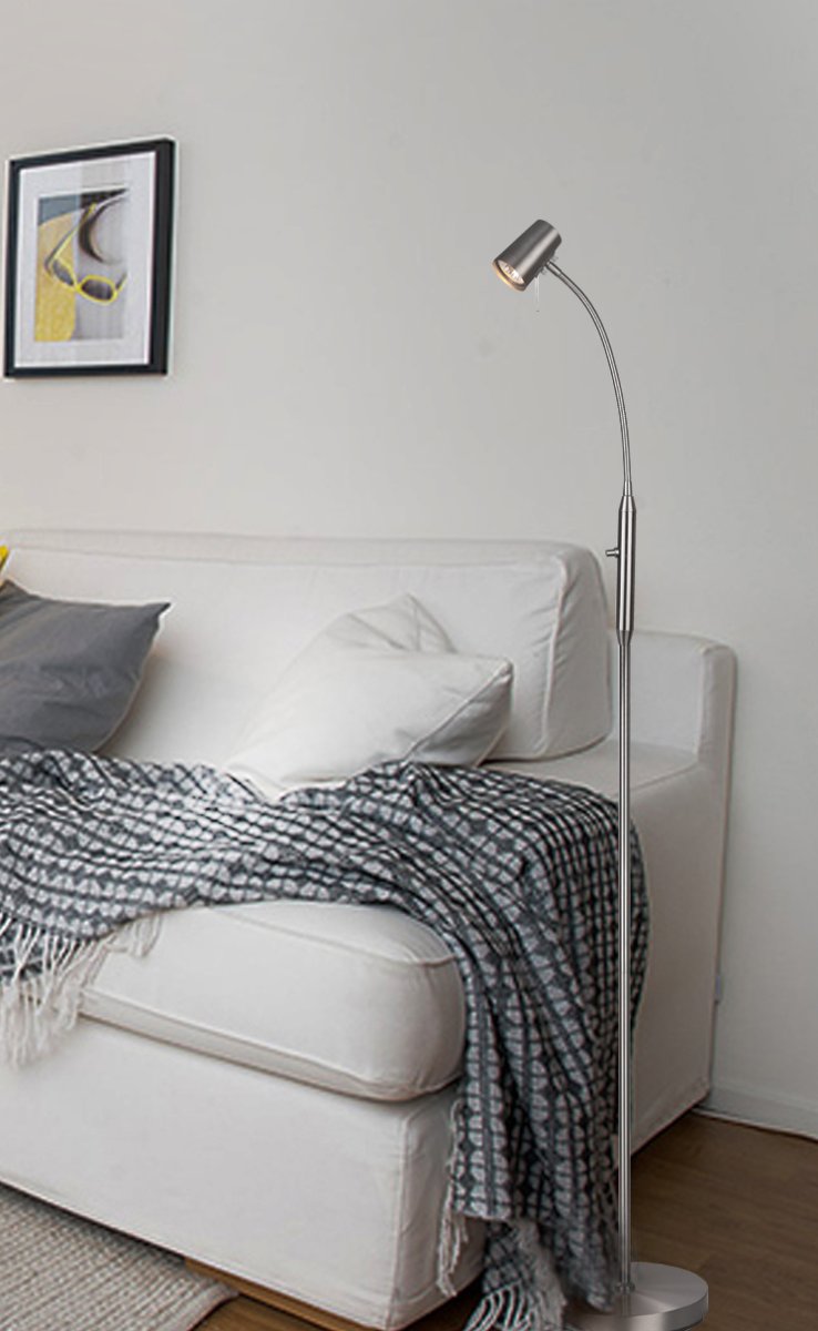 Pilot Acero lámpara de pie De Aneta Lighting - La l&aacute;mpara es ideal como l&aacute;mpara de lectura ya que tiene un regulador de intensidad.
