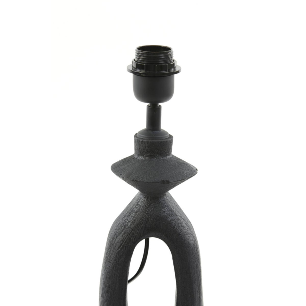 Django 45cm Negro base de lámpara De Light & Living - Esta exclusiva base de madera con un elegante acabado negro mate impresiona por su forma dinámica y su expresión artística.